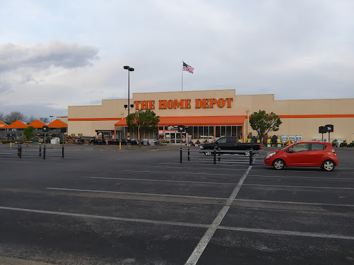 Home Improvement Store «The Home Depot», reviews and photos, 2233 Gary Farm Blvd, Bowling Green, KY 42104, USA