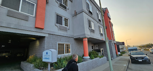 Hotel Aura image