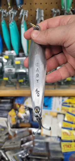 Sav-On Tackle image