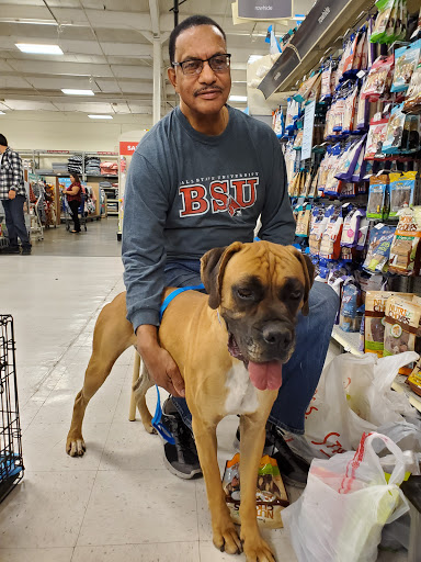 Pet Supply Store «PetSmart», reviews and photos, 595 E Hospitality Ln, San Bernardino, CA 92408, USA
