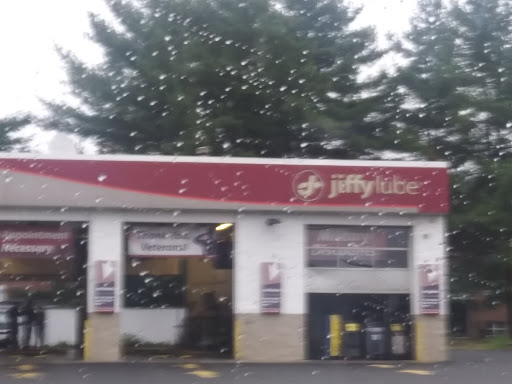 Car Wash «Golden Nozzle Car Wash», reviews and photos, 492 Pleasant St, Northampton, MA 01060, USA