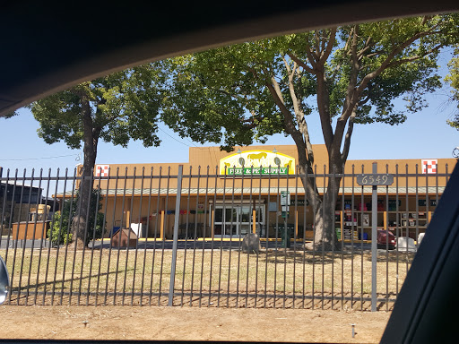 Pet Supply Store «River Valley Feed & Pet Supply», reviews and photos, 6549 16th St, Rio Linda, CA 95673, USA
