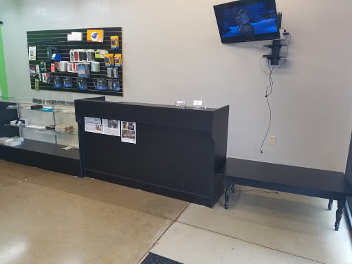 Mobile Phone Repair Shop «iTeK Reps Cell Phone & PC Repair», reviews and photos, 1212 US-377 #117, Roanoke, TX 76262, USA