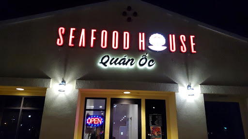Seafood House Quan Oc