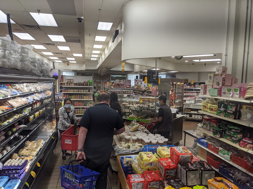 Asian Grocery Store «Ha Tien Market», reviews and photos, 353 University Ave W, St Paul, MN 55103, USA