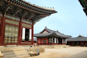 Sajeongjeon image