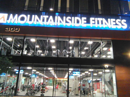Gym «Mountainside Fitness Marina Heights», reviews and photos, 300 E Rio Salado Pkwy #102, Tempe, AZ 85281, USA
