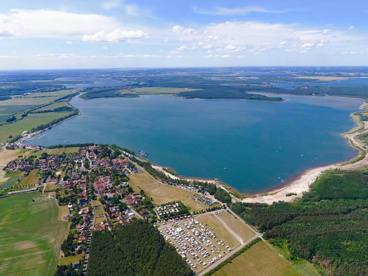 Photo of Hundestrand am Geierswalder See with turquoise pure water surface