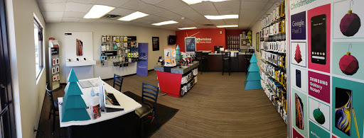 Cell Phone Store «Verizon Authorized Retailer, TCC», reviews and photos, 115 S Duff Ave, Ames, IA 50010, USA