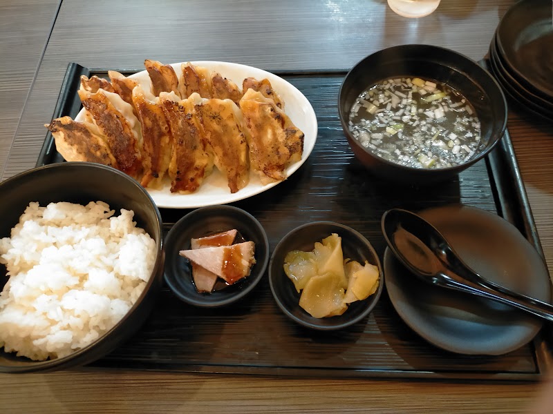 のとやん餃子酒場