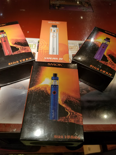 Tobacco Shop «The Smokers Edge Smoke and Vape Shop», reviews and photos, 19756 N John Wayne Pkwy #114, Maricopa, AZ 85138, USA