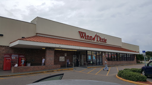 Grocery Store «Winn-Dixie», reviews and photos, 5802 54th Ave N, Kenneth City, FL 33709, USA