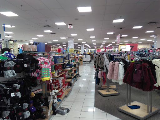 Discount Store «Fallas Discount Stores», reviews and photos, 375 N Capitol Ave, San Jose, CA 95133, USA