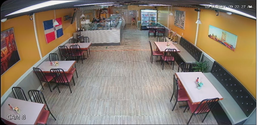 Liona's Restaurant 10927