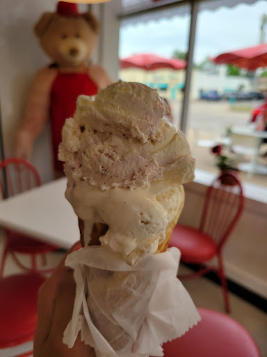 Ice Cream Shop «Bonnie Brae Ice Cream», reviews and photos, 799 S University Blvd, Denver, CO 80209, USA
