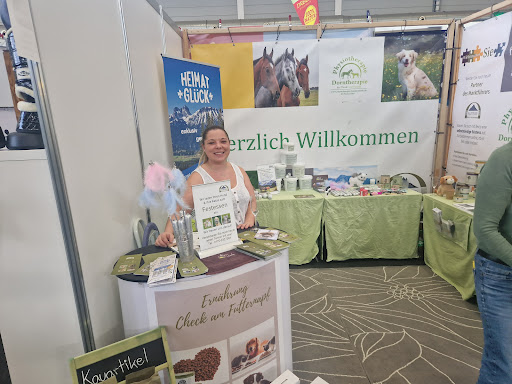 Reico Vital-Systeme artgerechte Tiernahrung Jennifer Gehres unter Rot an der Rot, 