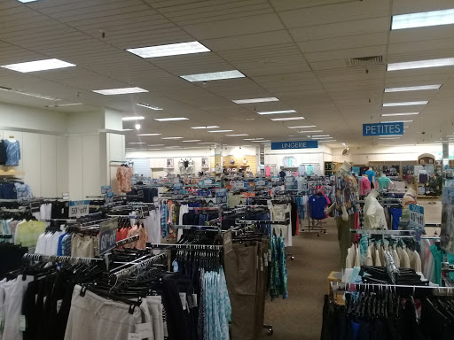 Clothing Store «Bealls Department Store», reviews and photos, 7101 FL-54, New Port Richey, FL 34653, USA
