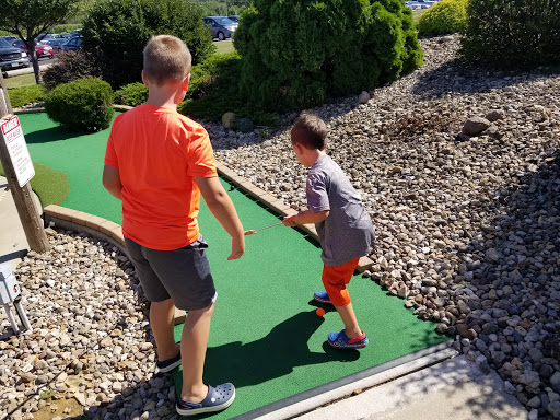 Public Golf Course «Airport National Public Golf Course», reviews and photos, 3001 Wright Brothers Blvd E, Cedar Rapids, IA 52404, USA