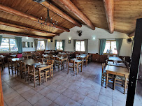 Atmosphère du Restaurant Les Aiguilles De Bavella à Zonza - n°4