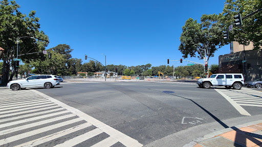 Florist «East Bay Flowers», reviews and photos, 1200 E 14th St, San Leandro, CA 94577, USA