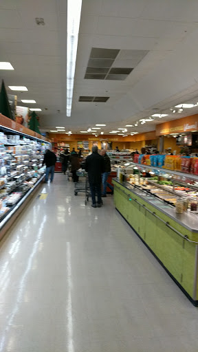 Grocery Store «Whole Foods Market», reviews and photos, 15 Washington St, Brighton, MA 02135, USA