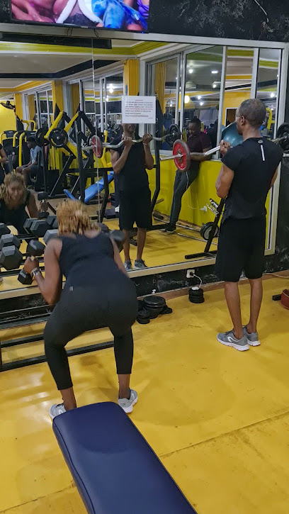 Le Cardinal Body Fitness Club - 92R5+QGF, Angré, Abidjan, Côte d’Ivoire