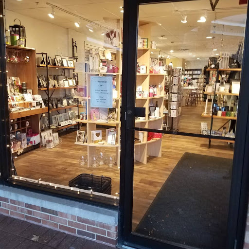 Gift Shop «FUN Cards and Gifts», reviews and photos, 1442 Waukegan Rd, Glenview, IL 60025, USA