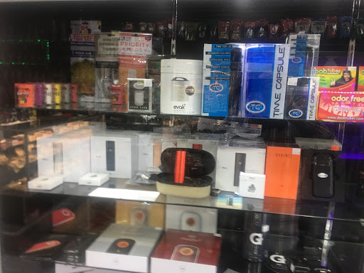 Tobacco Shop «Auburn Smoke Shop», reviews and photos, 2420 Grass Valley Hwy, Auburn, CA 95603, USA