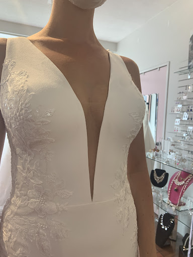 Bridal Shop «Paris Connection Bridal», reviews and photos, 680 8th St, San Francisco, CA 94103, USA
