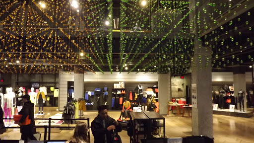 Clothing Store «Nike San Francisco», reviews and photos, 278 Post St, San Francisco, CA 94108, USA