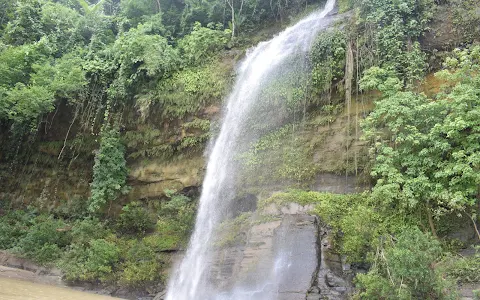 Rijuk Waterfall image