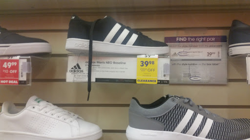 Sporting Goods Store «Academy Sports + Outdoors», reviews and photos, 4232 Ambassador Caffery Pkwy, Lafayette, LA 70508, USA