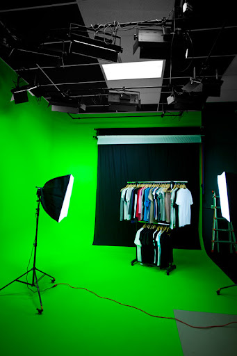 Screen Printer «Iconic T-shirts - Screen Printing & Embroidery», reviews and photos, 7211 Galilee Rd #135, Roseville, CA 95678, USA