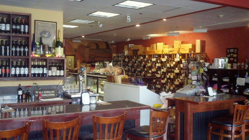 Gastropub «Tuscan Market & Wine Shop», reviews and photos, 141 W Wing St, Arlington Heights, IL 60005, USA