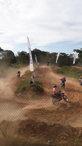 Pista de atletismo Pucallpa