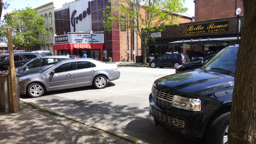 Ice Cream Shop «The Comfy Cow New Albany», reviews and photos, 109 E Market St, New Albany, IN 47150, USA
