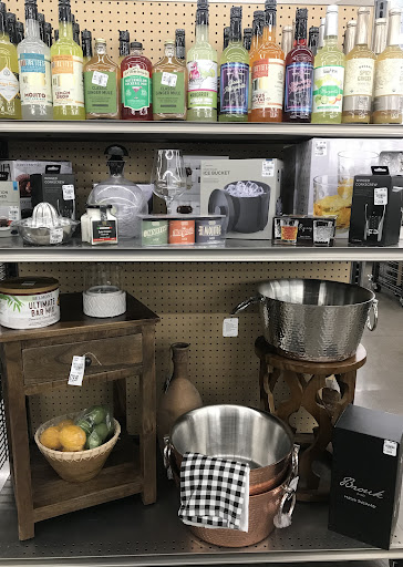 Home Goods Store «Tuesday Morning», reviews and photos, 10953 N Frank Lloyd Wright Blvd, Scottsdale, AZ 85259, USA