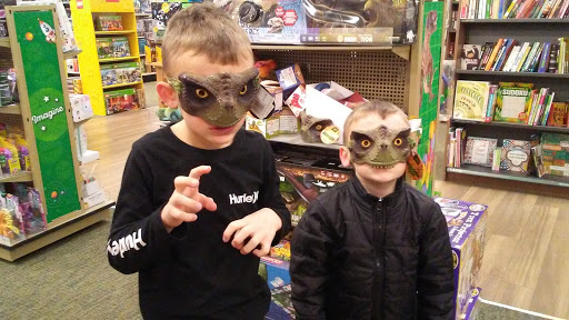 Book Store «Barnes & Noble Booksellers Fredericksburg/ Central Park», reviews and photos, 1220 Carl D. Silver Parkway, Fredericksburg, VA 22401, USA