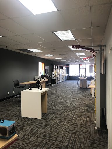 Cell Phone Store «TCC, Verizon Authorized Retailer», reviews and photos, 864 Boston Post Rd, Guilford, CT 06437, USA