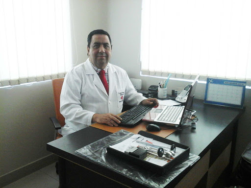 Dr. Jorge Naranjo Salguero