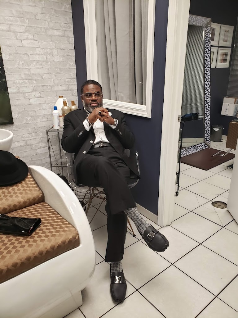 Celebrity Cuts 38103