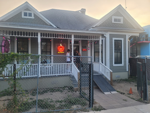 Liquor Store «Pig Liquors», reviews and photos, 519 S Presa St, San Antonio, TX 78205, USA