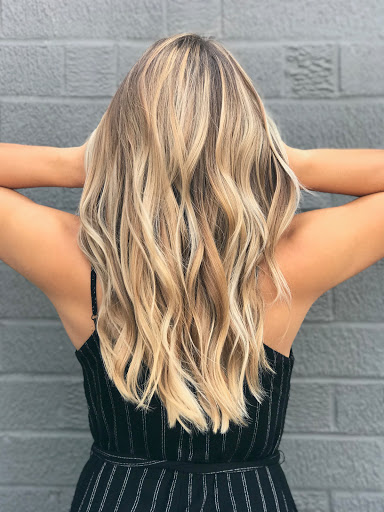 Beauty Salon «Salon Cheveux», reviews and photos, 226 S River Ave, Holland, MI 49423, USA