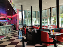 Atmosphère du Restaurant américain Memphis - Restaurant Diner à Fresnoy-le-Château - n°2