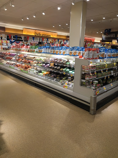 Grocery Store «Stop & Shop», reviews and photos, 1083 Inman Ave, Edison, NJ 08820, USA