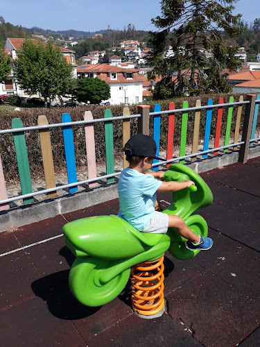 Parque Infantil São Pedro do Sul - Campo de futebol