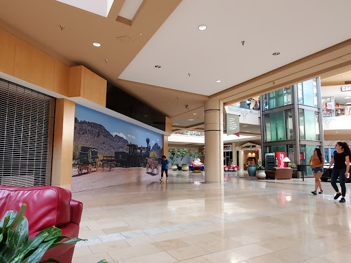 Shopping Mall «Superstition Springs Center», reviews and photos, 6555 E Southern Ave, Mesa, AZ 85206, USA