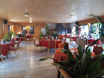 Atmosphère du Restaurant français La Ferme de Méry à Chuffilly-Roche - n°6