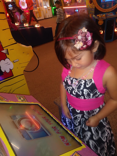 Amusement Center «Kiddie Kingdom», reviews and photos, 7411 N Milwaukee Ave, Niles, IL 60714, USA