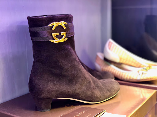 Consignment Shop «Pemberley Designer Consignments», reviews and photos, 605 Main St, Monroe, CT 06468, USA